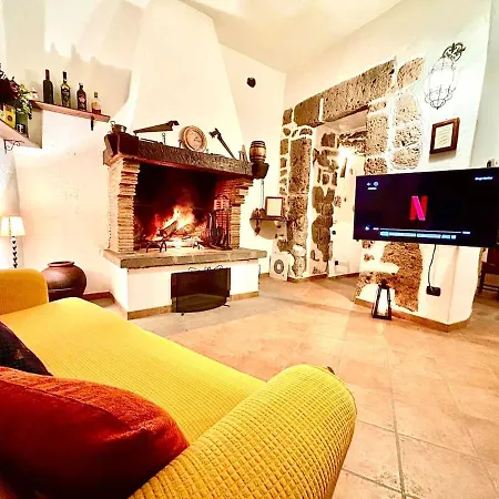 Apartment Elegante Tuffo Antico